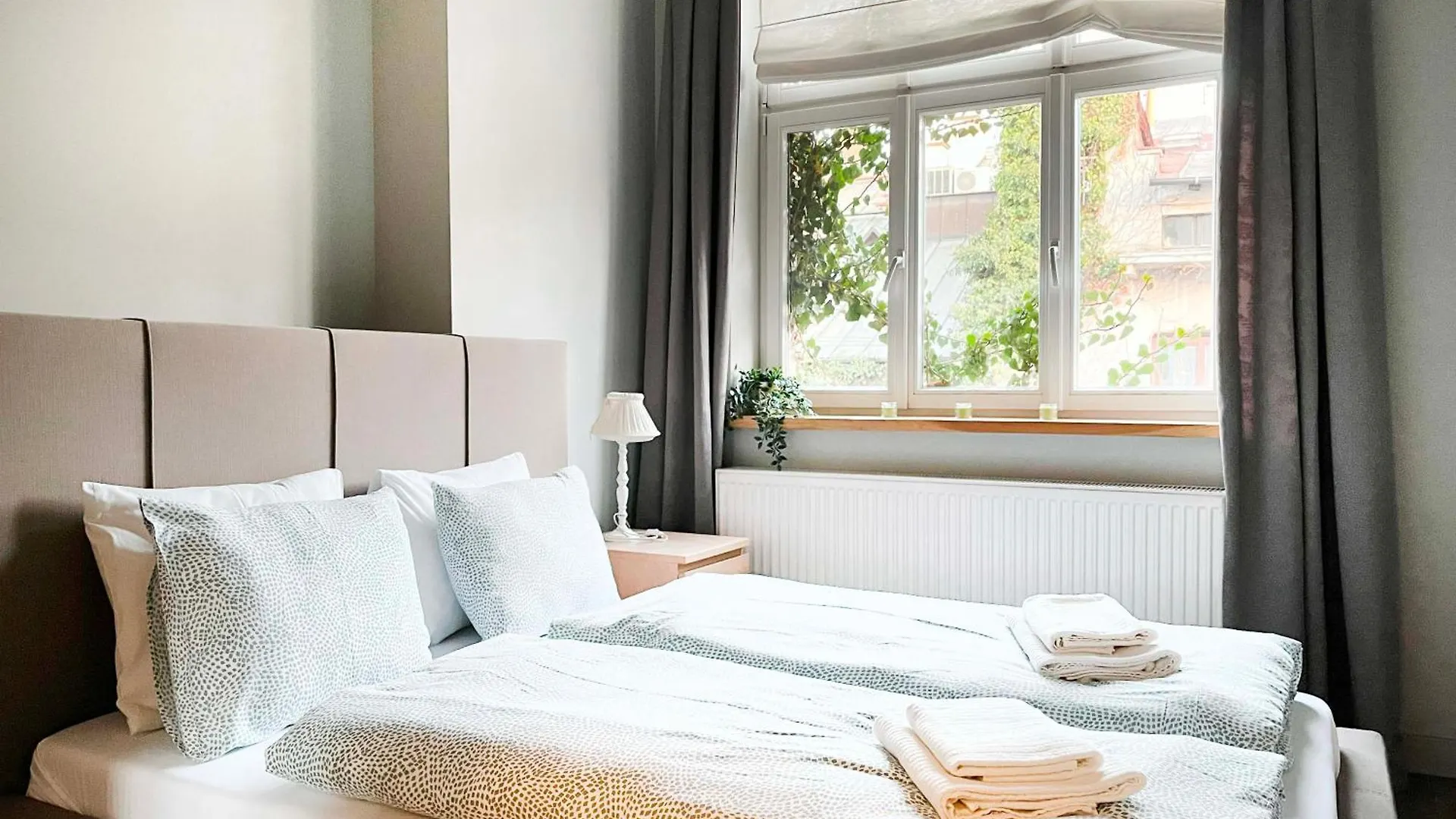 Welcoming Apartments With Bedrooms And Air Conditioning, City Center Kraków